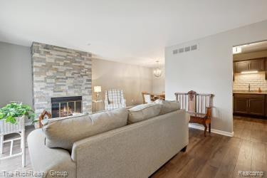 41097 NORTHWIND Drive, Canton, MI 48188 — Photo 3