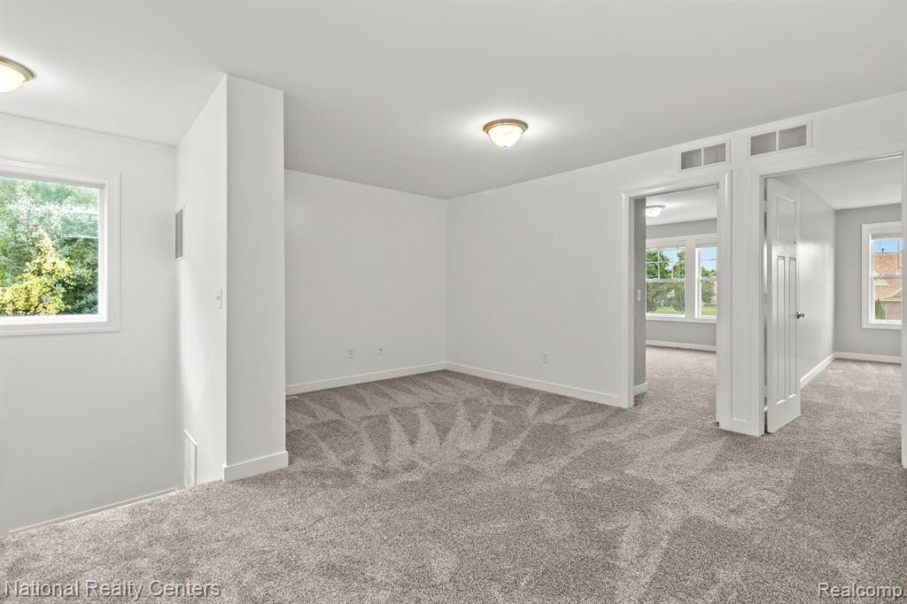 7002 WELLINGTON Lane, Ypsilanti, MI 48197 — Photo 26