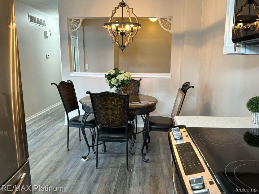 2840 ROUNDTREE Boulevard, Ypsilanti, MI 48197 — Photo 5