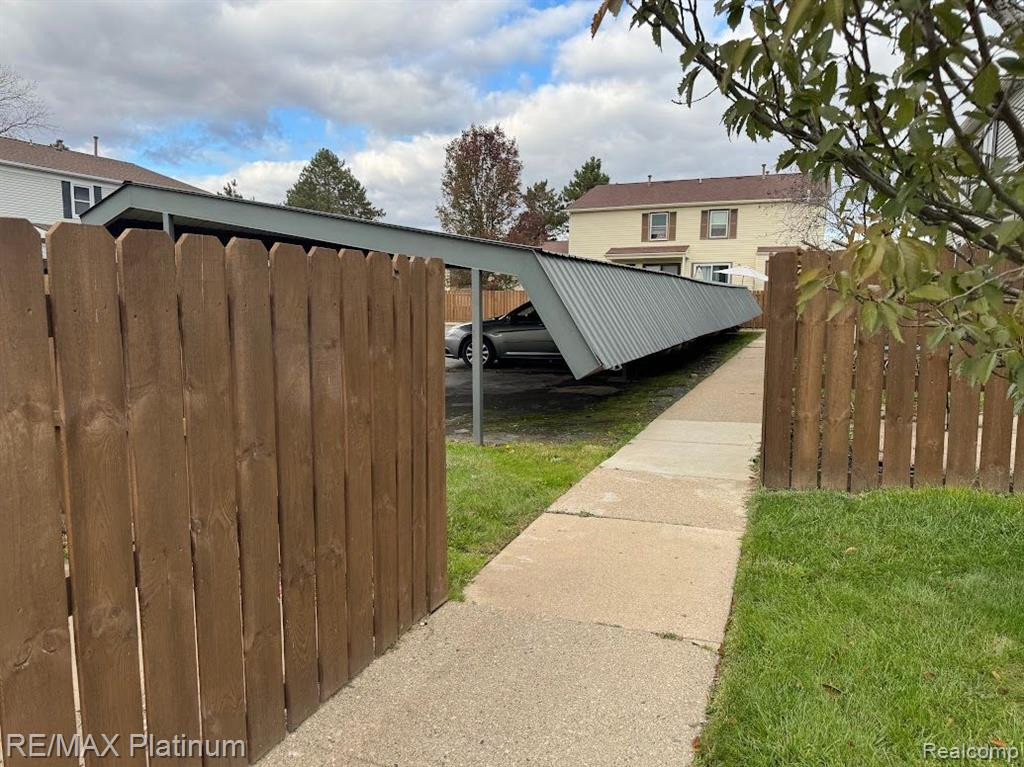 2840 ROUNDTREE Boulevard, Ypsilanti, MI 48197 — Photo 24