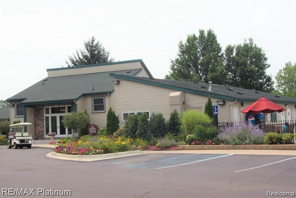 2840 ROUNDTREE Boulevard, Ypsilanti, MI 48197 — Photo 28