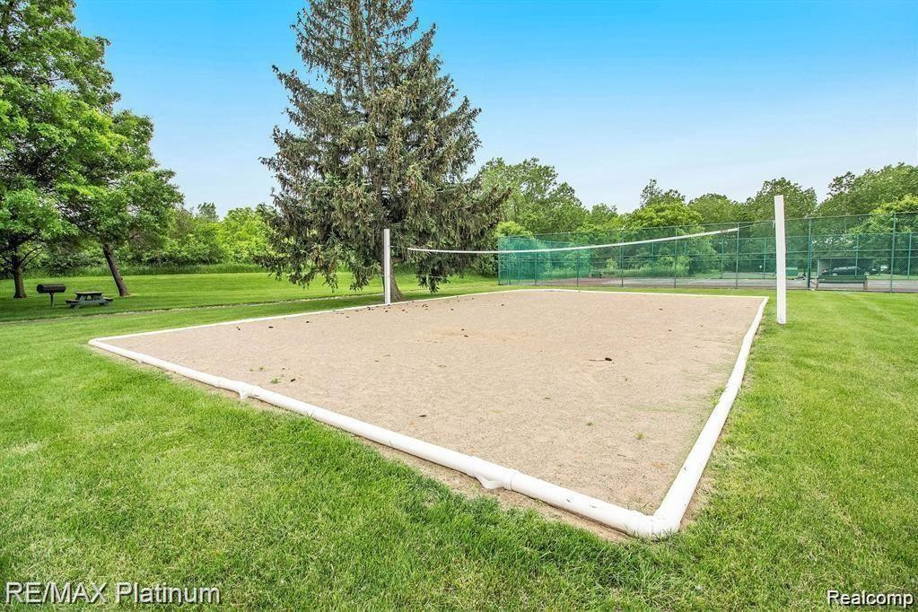 2840 ROUNDTREE Boulevard, Ypsilanti, MI 48197 — Photo 36