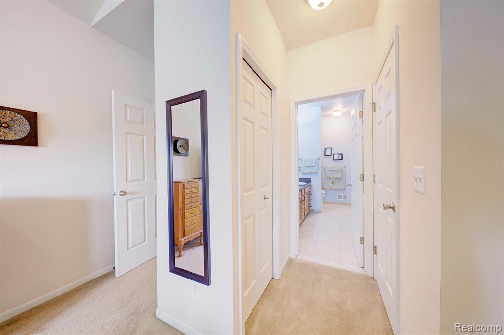 48579 Oak Bridge Drive, Canton, MI 48188 — Photo 25