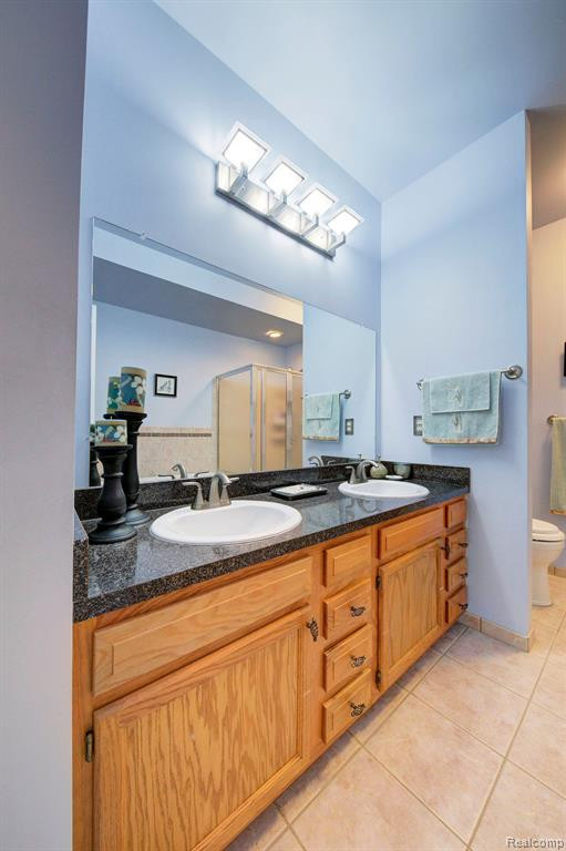 48579 Oak Bridge Drive, Canton, MI 48188 — Photo 27