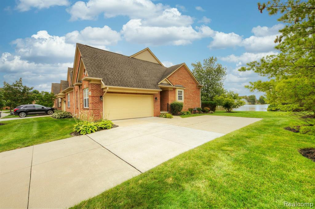 48579 Oak Bridge Drive, Canton, MI 48188 — Photo 53