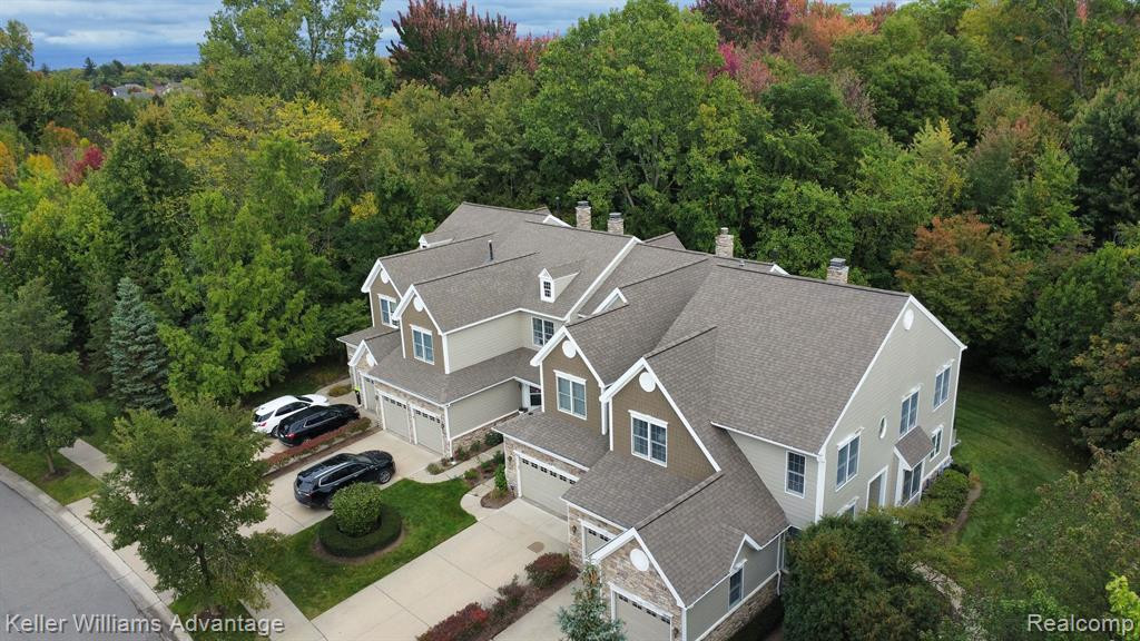 26248 Fieldstone Drive, Novi, MI — Photo 2