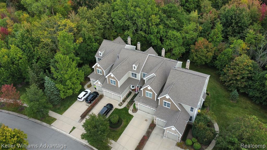 26248 Fieldstone Drive, Novi, MI — Photo 3