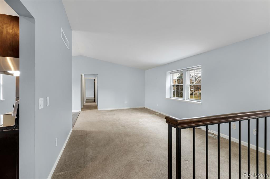 20811 W GLEN HAVEN Circle, Northville, MI 48167 — Photo 8