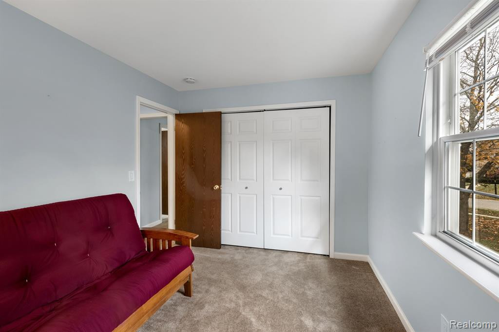 20811 W GLEN HAVEN Circle, Northville, MI 48167 — Photo 25