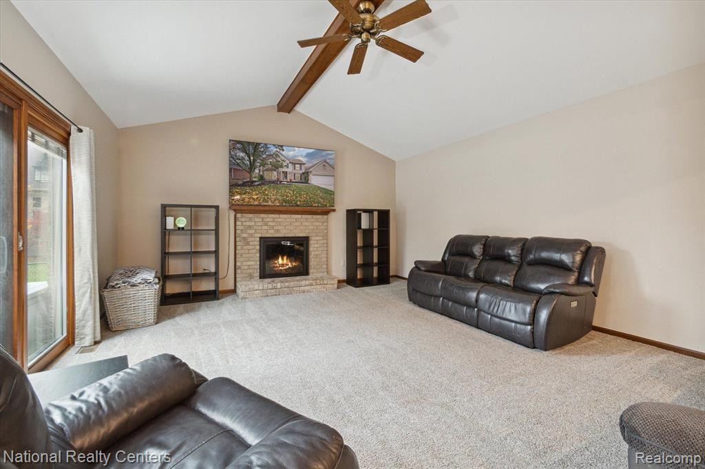 45870 Larchmont Drive, Canton, MI 48187 — Photo 18