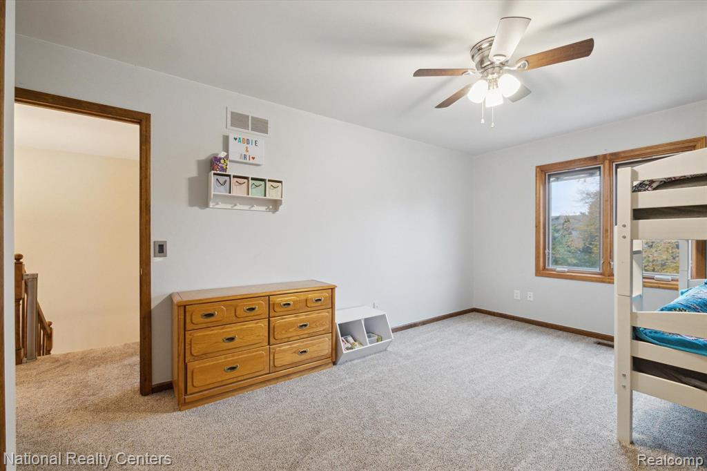 45870 Larchmont Drive, Canton, MI 48187 — Photo 34