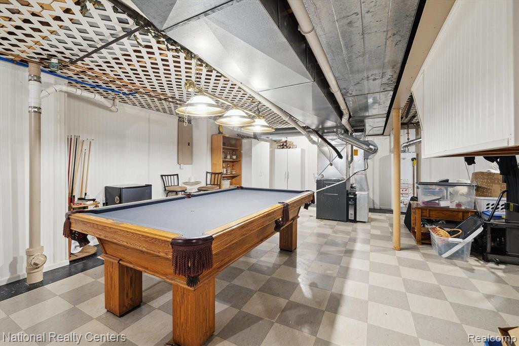 45870 Larchmont Drive, Canton, MI 48187 — Photo 41