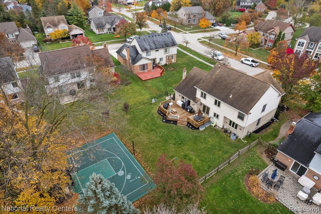 45870 Larchmont Drive, Canton, MI 48187 — Photo 48