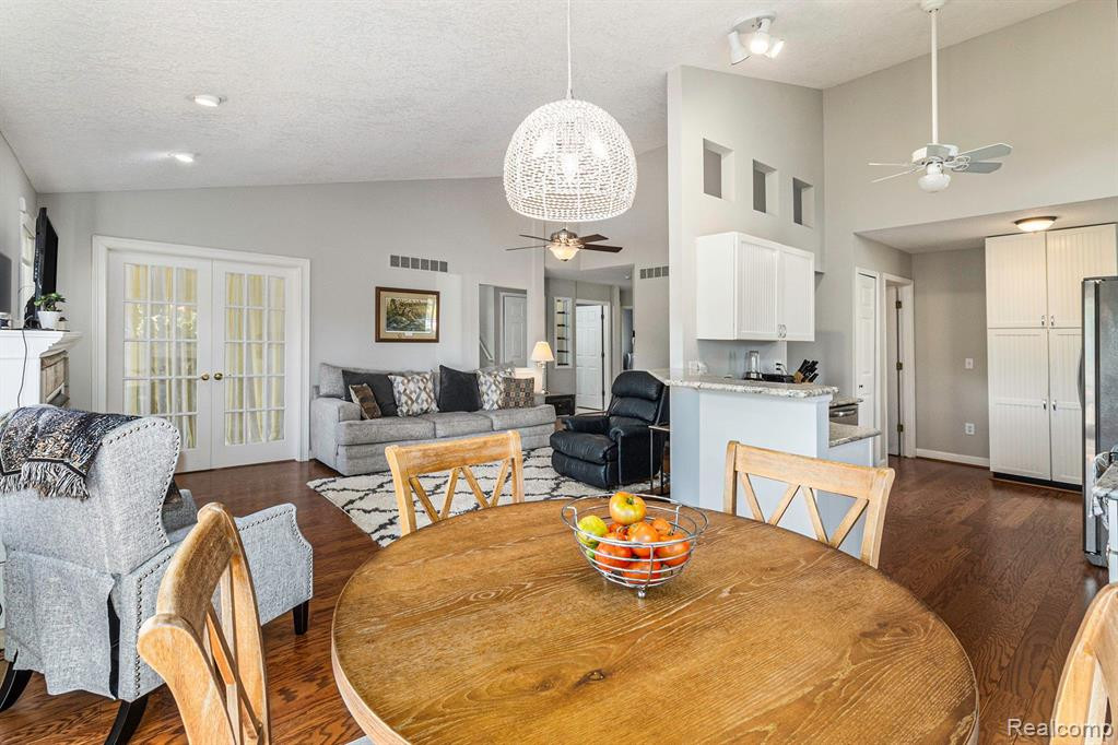 421 Lilly View, Howell, MI 48843 — Photo 15