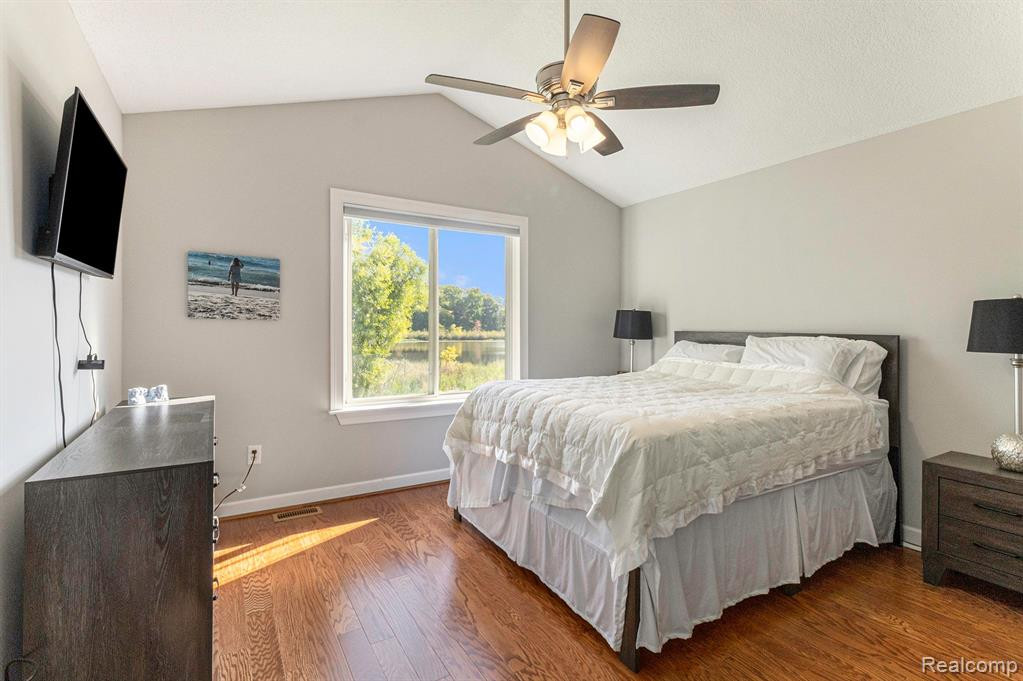 421 Lilly View, Howell, MI 48843 — Photo 16