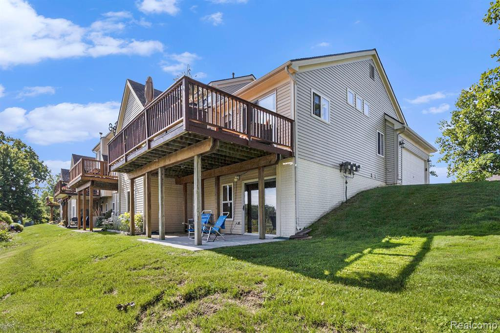 421 Lilly View, Howell, MI 48843 — Photo 36
