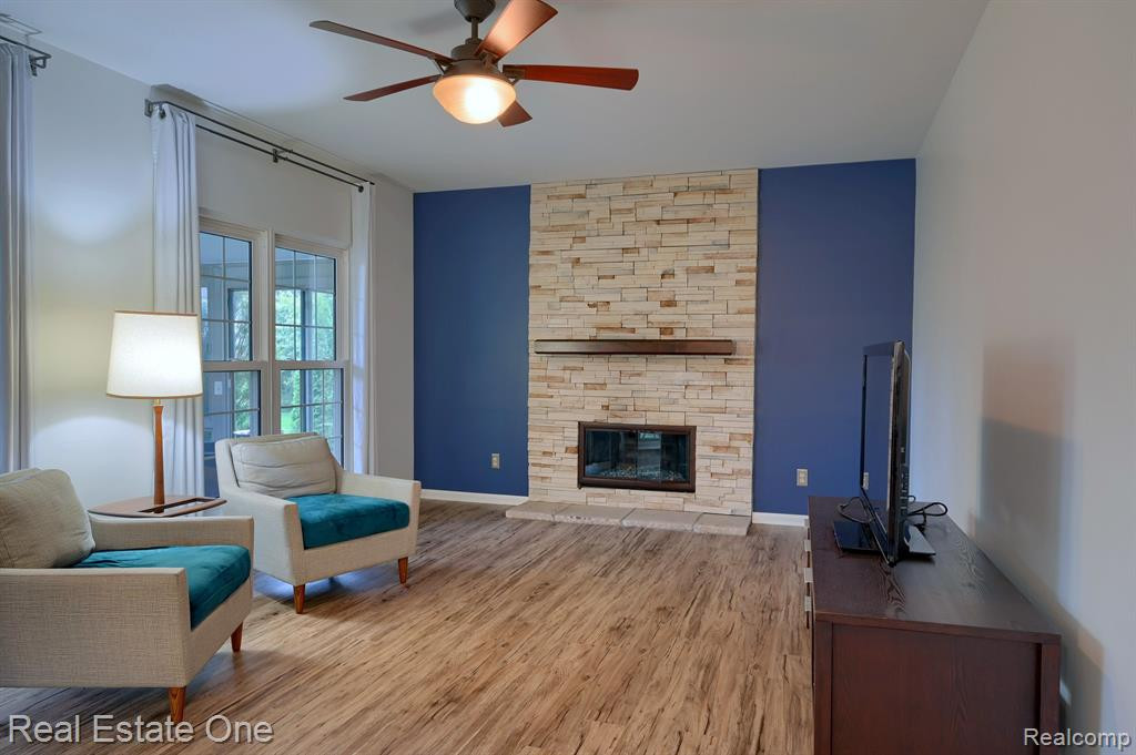 46533 POLO Drive, Canton, MI 48187 — Photo 12