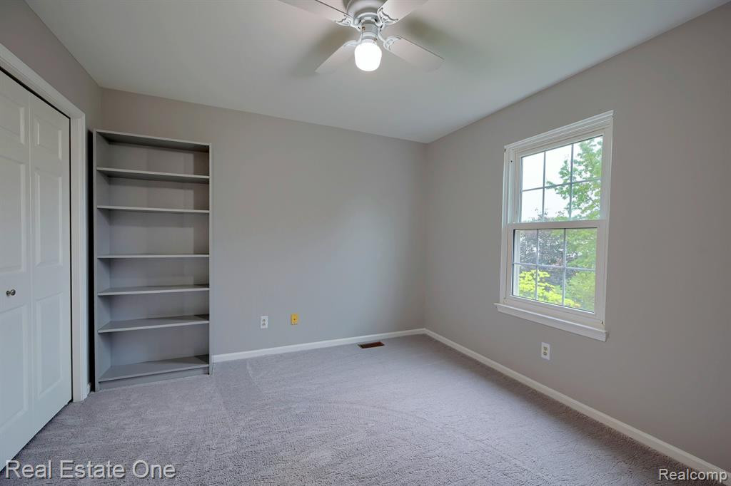 46533 POLO Drive, Canton, MI 48187 — Photo 23