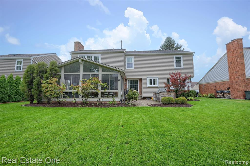 46533 POLO Drive, Canton, MI 48187 — Photo 29