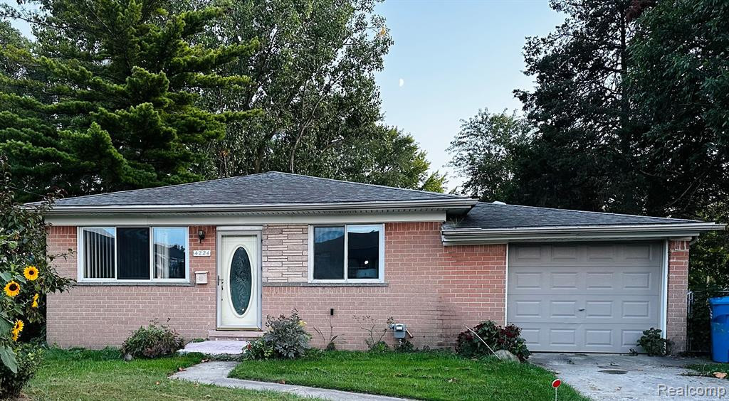 4224 FRAZHO Road, Warren, MI 48091 — front exterior