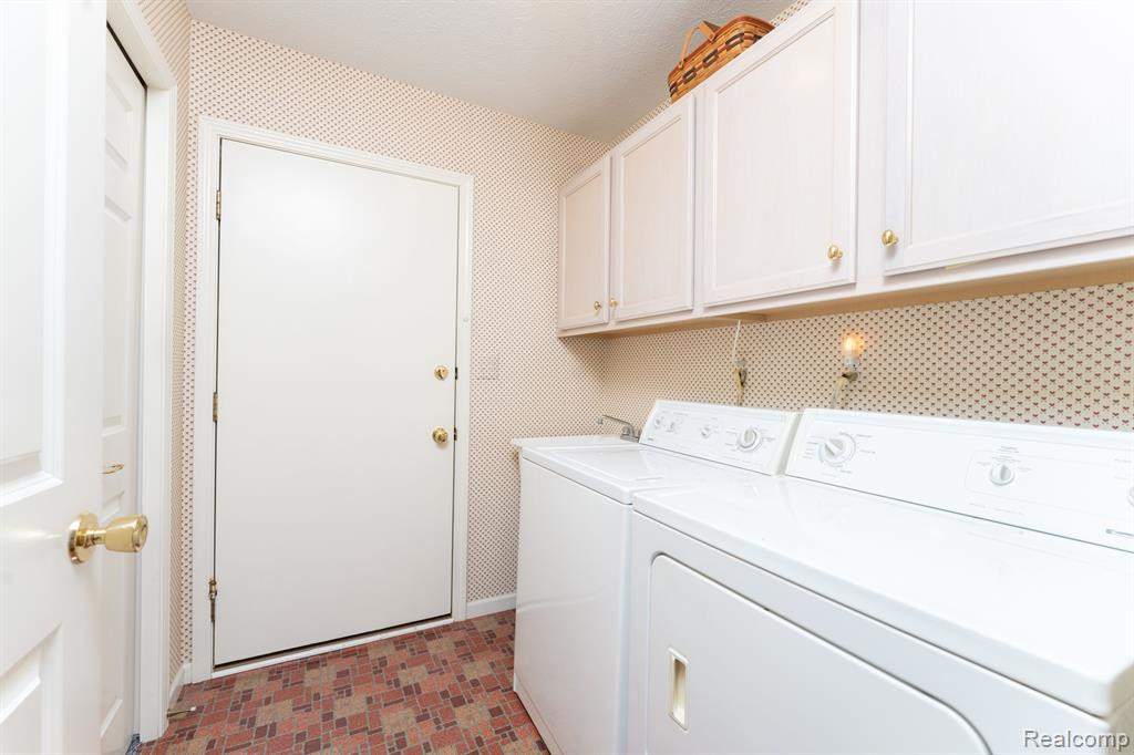 1456 COLONY Drive, Saline, MI 48176 — Photo 15