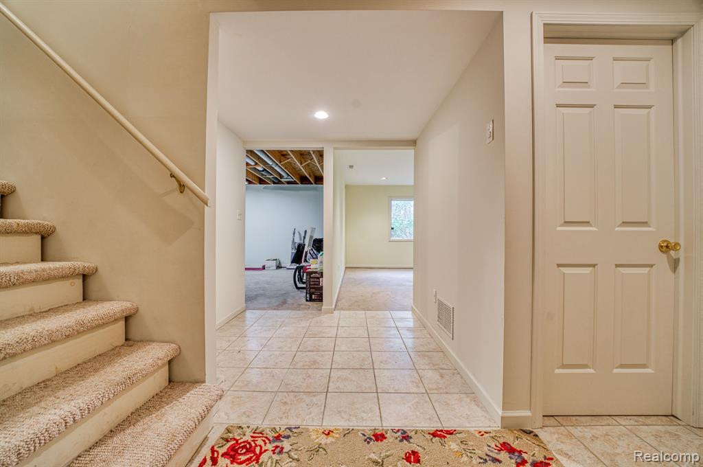 1456 COLONY Drive, Saline, MI 48176 — Photo 24