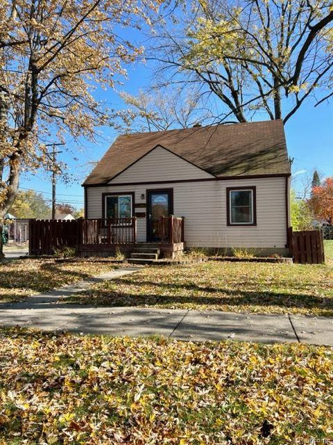 4903 BEDFORD Street, Dearborn Heights, MI 48125 — front exterior
