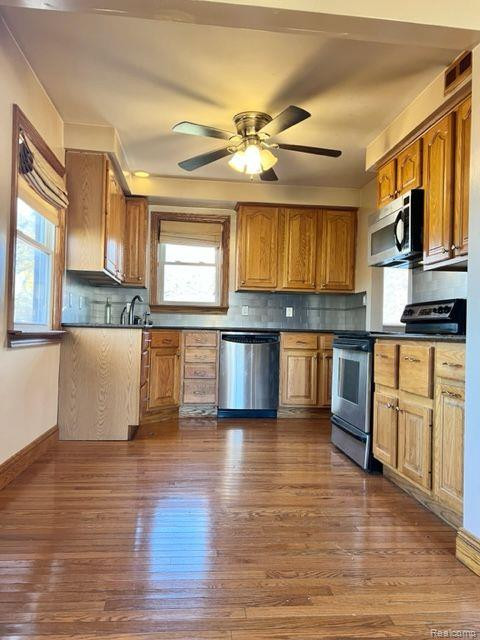4903 BEDFORD Street, Dearborn Heights, MI 48125 — Photo 5