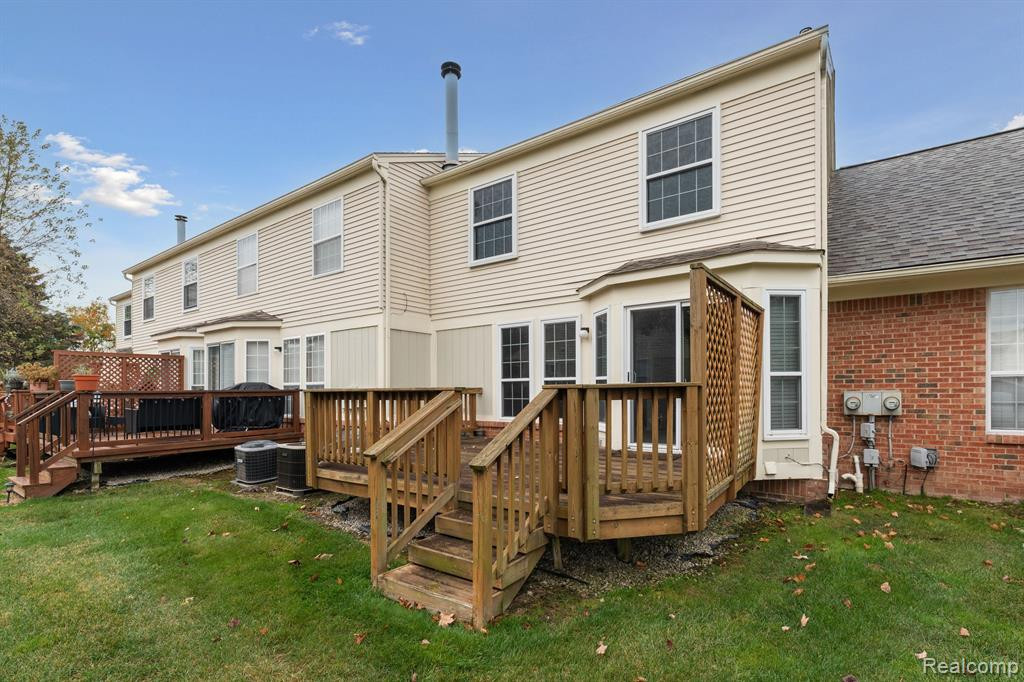 1721 CHRISTOPHER Drive, Canton, MI 48188 — Photo 37
