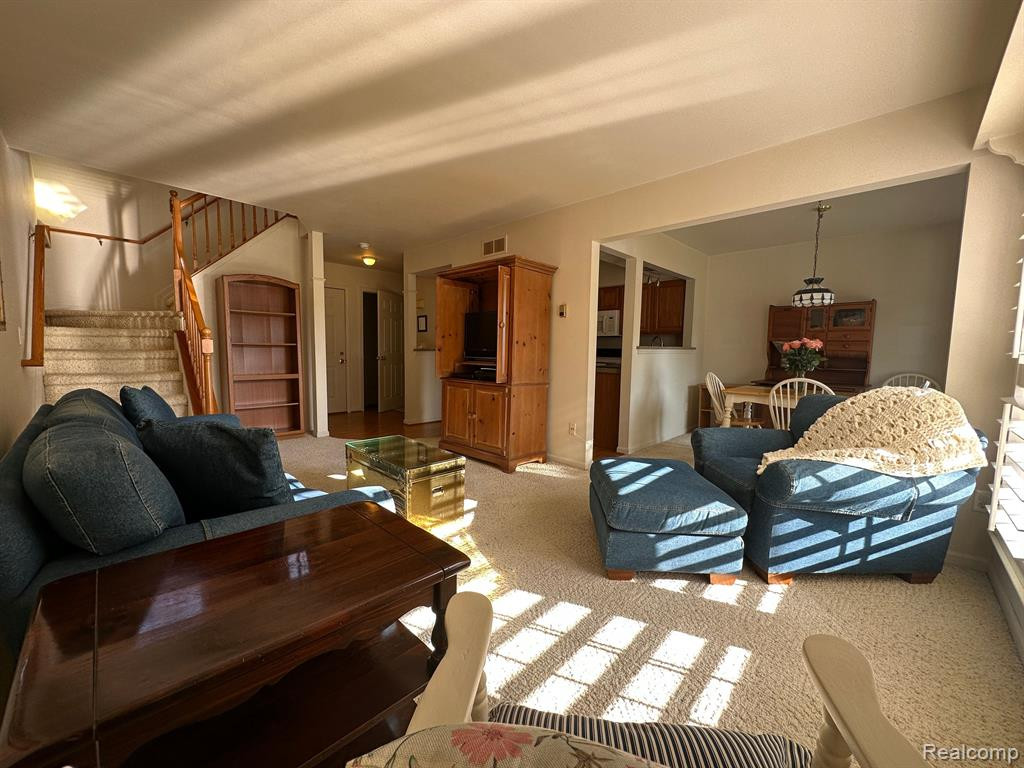 3072 VILLAGE Circle N, Ann Arbor, MI 48108 — Photo 7