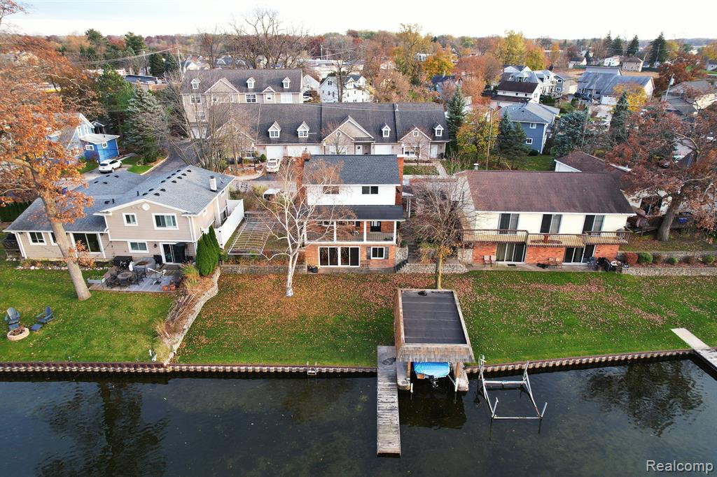 74 PARK ISLAND Drive, Lake Orion, MI 48362 — Photo 8