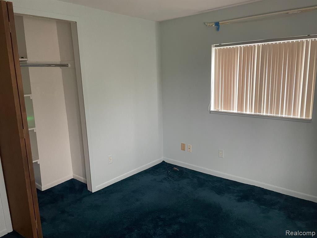 74 PARK ISLAND Drive, Lake Orion, MI 48362 — Photo 15