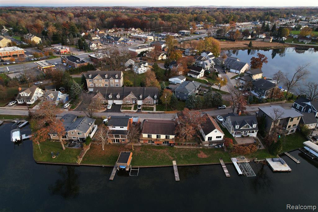 74 PARK ISLAND Drive, Lake Orion, MI 48362 — Photo 29