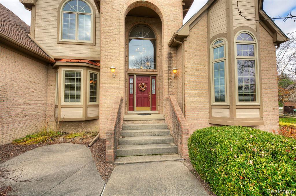 48684 Castleside Drive, Canton, MI 48187 — Photo 3