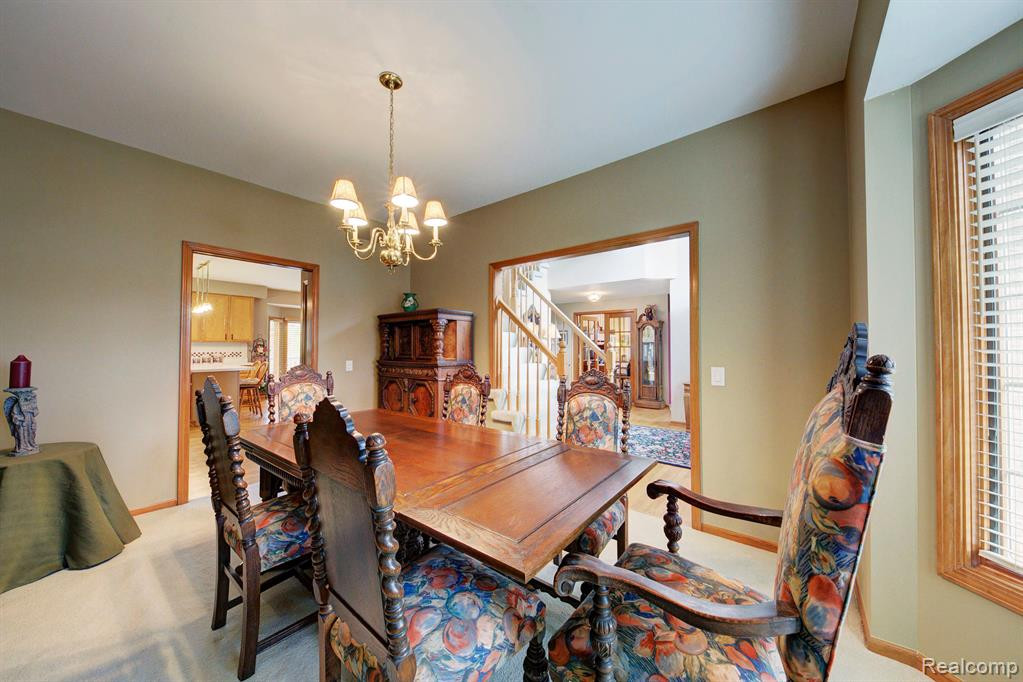 48684 Castleside Drive, Canton, MI 48187 — Photo 32