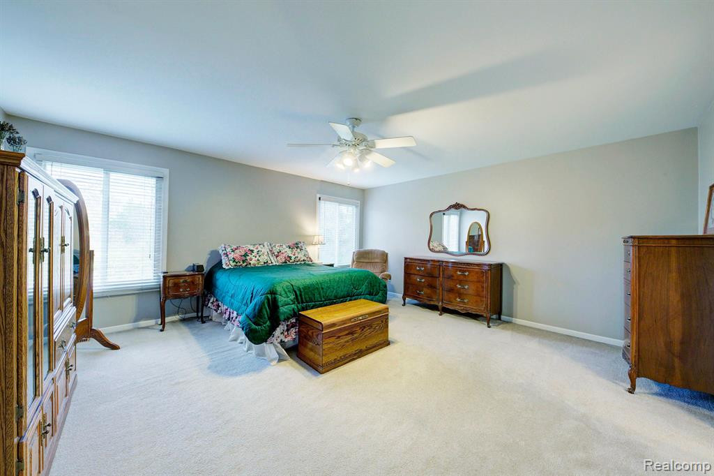 48684 Castleside Drive, Canton, MI 48187 — Photo 35
