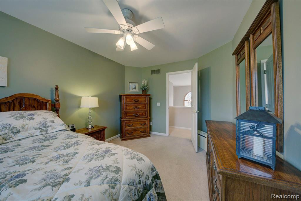 48684 Castleside Drive, Canton, MI 48187 — Photo 43