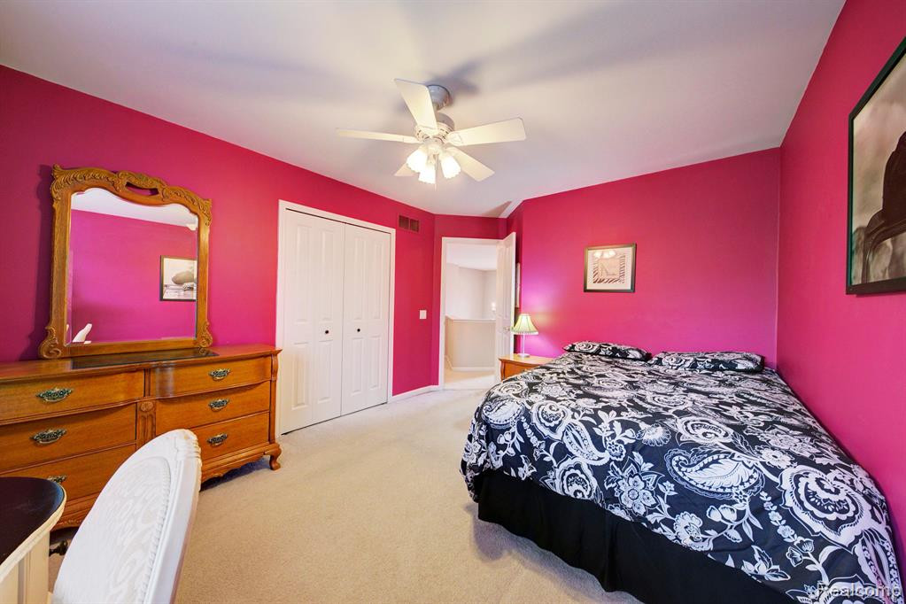 48684 Castleside Drive, Canton, MI 48187 — Photo 45