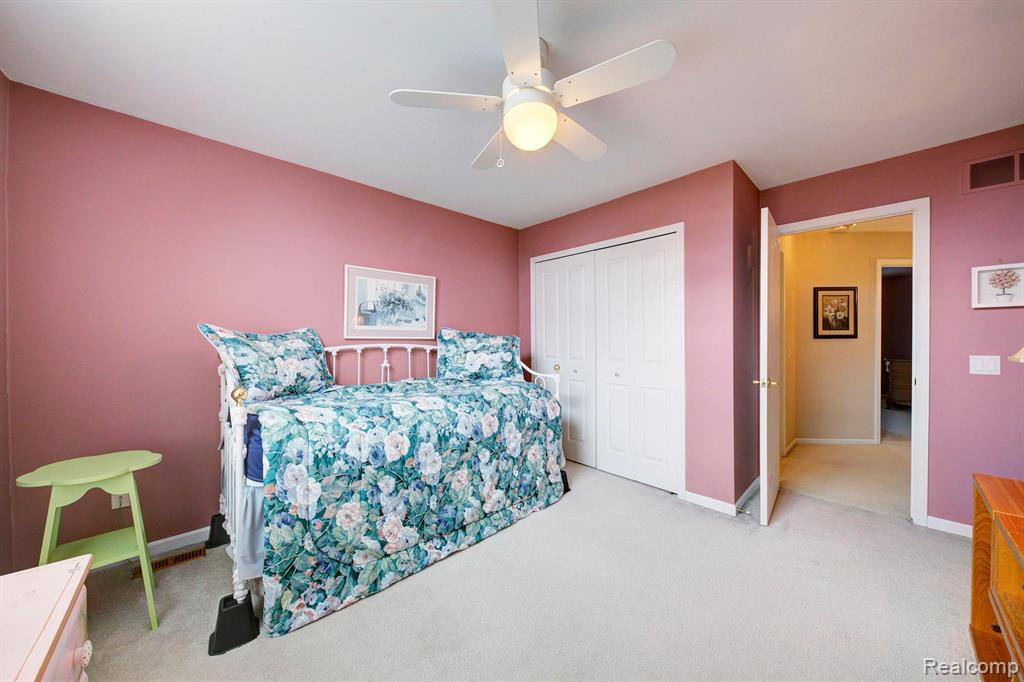 48684 Castleside Drive, Canton, MI 48187 — Photo 49