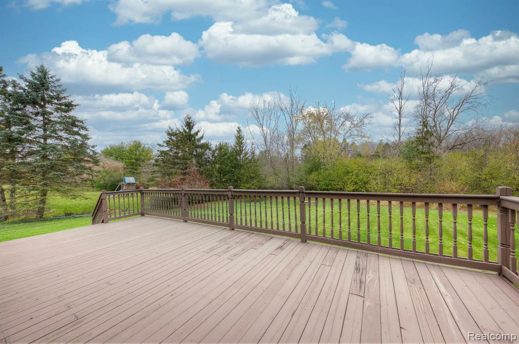 48684 Castleside Drive, Canton, MI 48187 — Photo 53