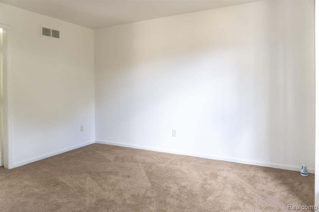 14614 WILDBROOK Drive, Van Buren, MI 48111 — Photo 7