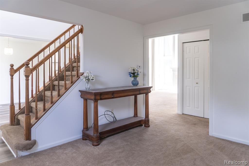 14614 WILDBROOK Drive, Van Buren, MI 48111 — Photo 8
