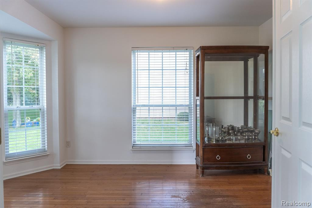 14614 WILDBROOK Drive, Van Buren, MI 48111 — Photo 20