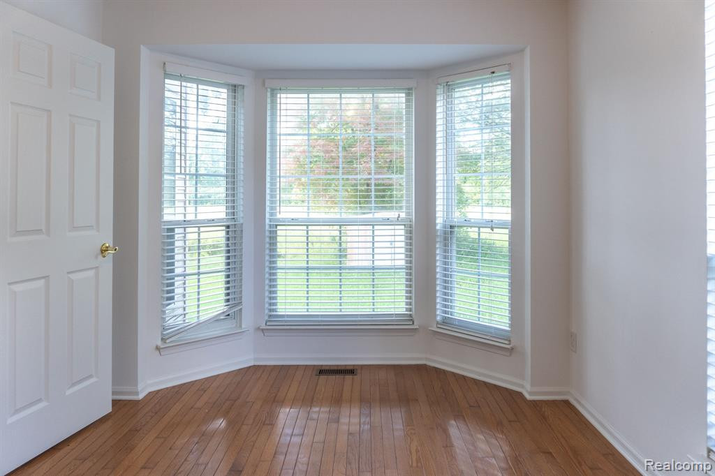 14614 WILDBROOK Drive, Van Buren, MI 48111 — Photo 21