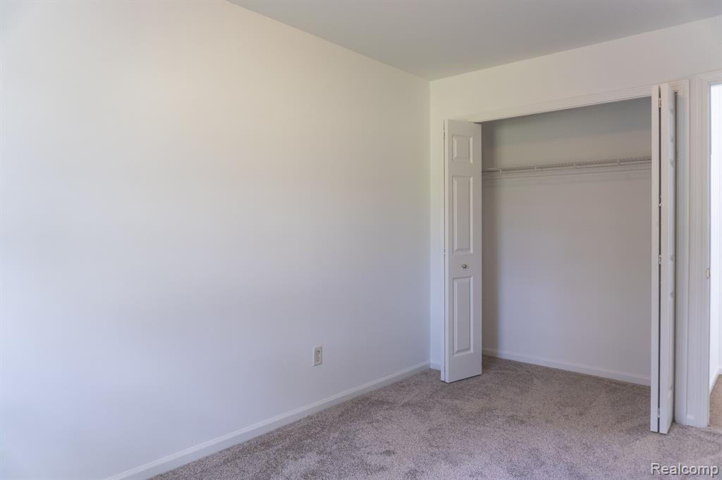 14614 WILDBROOK Drive, Van Buren, MI 48111 — Photo 36
