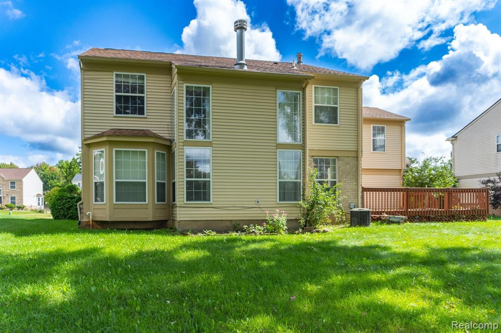 14614 WILDBROOK Drive, Van Buren, MI 48111 — Photo 44