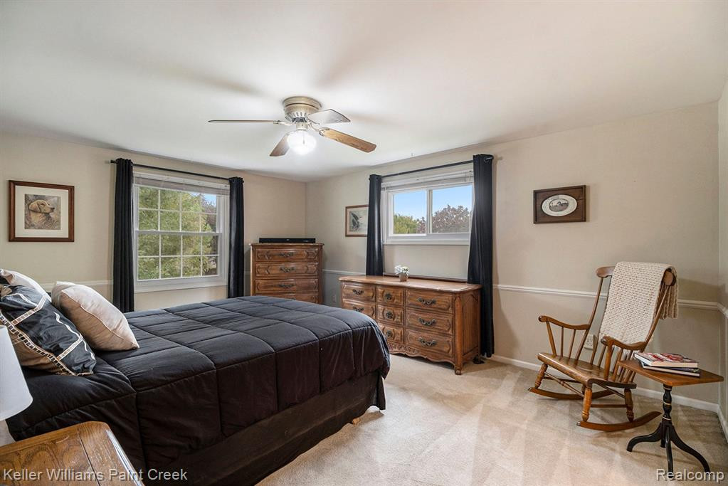 5725 Folkstone Drive, Troy, MI 48085 — Photo 9