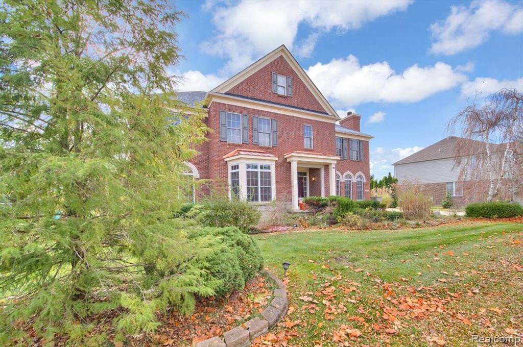 1180 CENTENNIAL Drive, Canton, MI 48187 — Photo 2