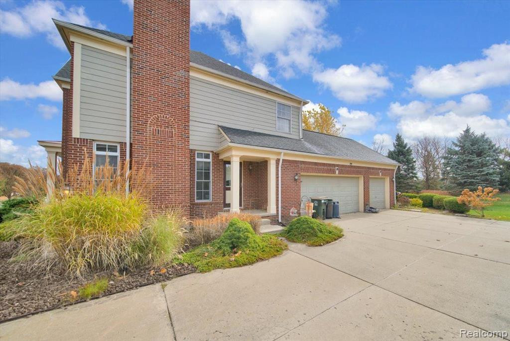 1180 CENTENNIAL Drive, Canton, MI 48187 — Photo 3
