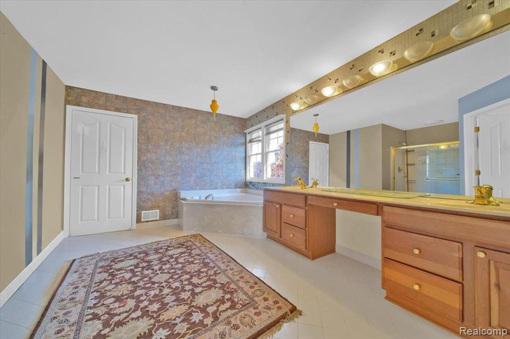 1180 CENTENNIAL Drive, Canton, MI 48187 — Photo 24